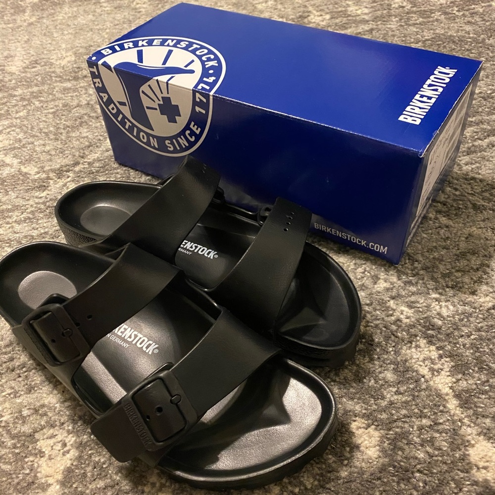 NIB - Birkenstock Arizona EVA Sandals